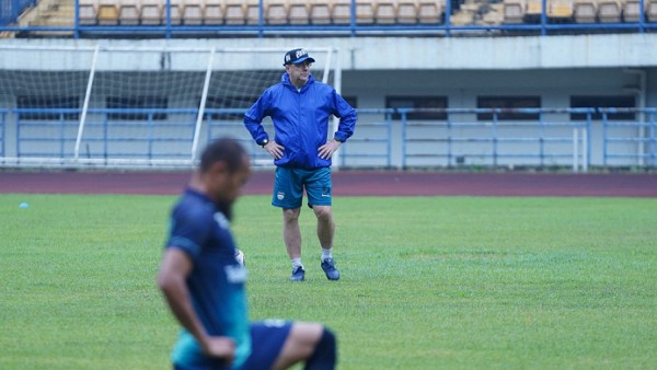 Pelatih Persib, Robert Alberts-1631722093