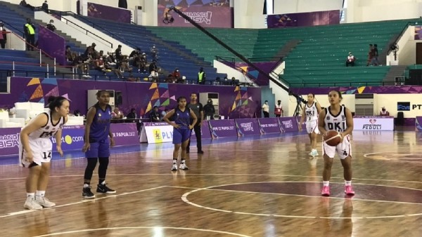 Pertandingan basket PON XX Papua 2021 / Foto: INews-1633431862