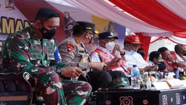 Menhub Budi karya Sumadi di Sirkuit Internasional Pertamina Mandalika-1636531113