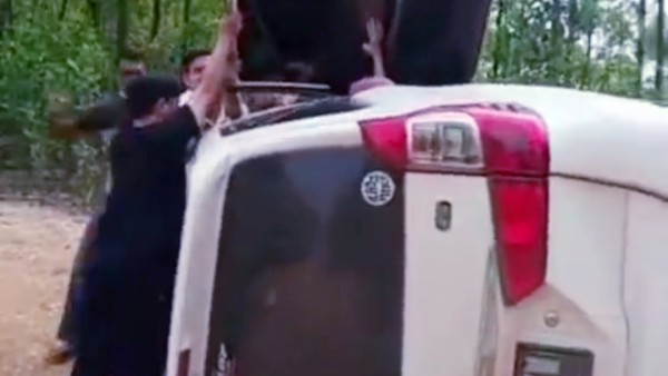 Mobil Ustadz Zacky Mirza (Instagram)-1635853653