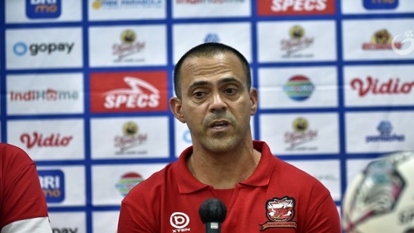 Pelatih Madura United, Fabio Lefundes-1637598687