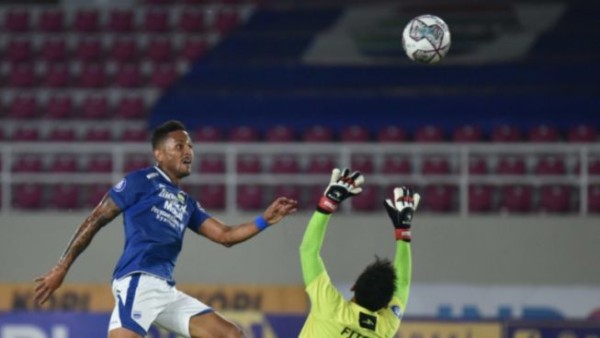 Striker Persib, Wander Luiz-1636040210