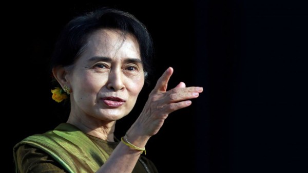 Aung San Suu Kyi-1638775259
