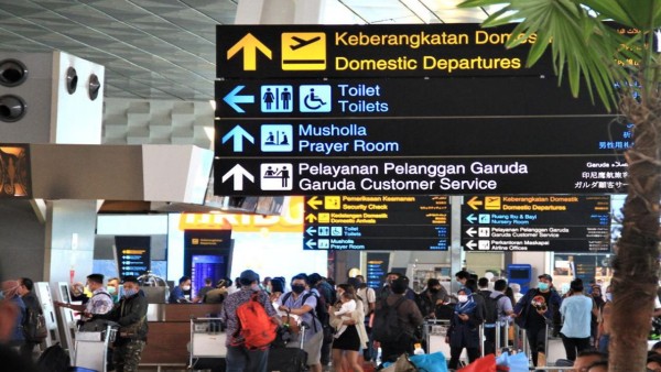 Ilustrasi suasana di bandara-1638343360