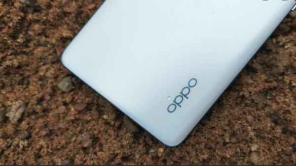 Oppo-1640594325