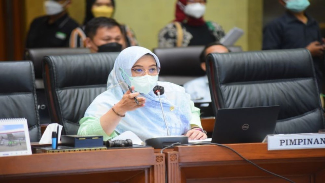 Wakil Ketua Komisi IX DPR RI Nihayatul Wafiroh saat rapat dengar pendapat. (Jaka/nvl)