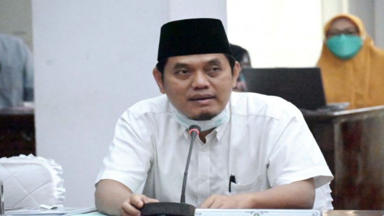 Anggota Badan Legislasi (Baleg) DPR RI, Zulfikar Arse Sadikin dalam pertemuan tim Baleg DPR RI dengan jajaran stakeholder pemerintahan dan pendidikan di Kota Pontianak, Kalimantan Barat, Senin, (11/4/2022). (Prima/Man)