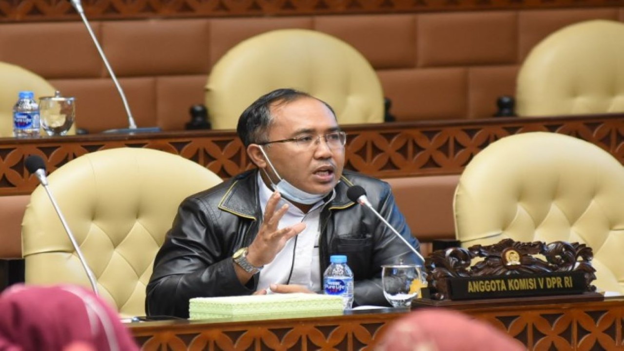 Anggota Komisi V DPR RI Suryadi Jaya Purnama. (Dok/Man)