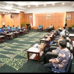 Ketua MPR RI Bambang Soesatyo saat menerima Ketua Umum KNPI 2022-2025 Harris Pertama bersama pengurus KNPI dari 34 provinsi-1653978134