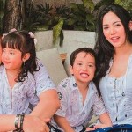 Rachel Vennya (kanan) rayakan Lebaran bersama anak-anak dan mantan suaminya Niko Al Hakim (kiri)-1651554023