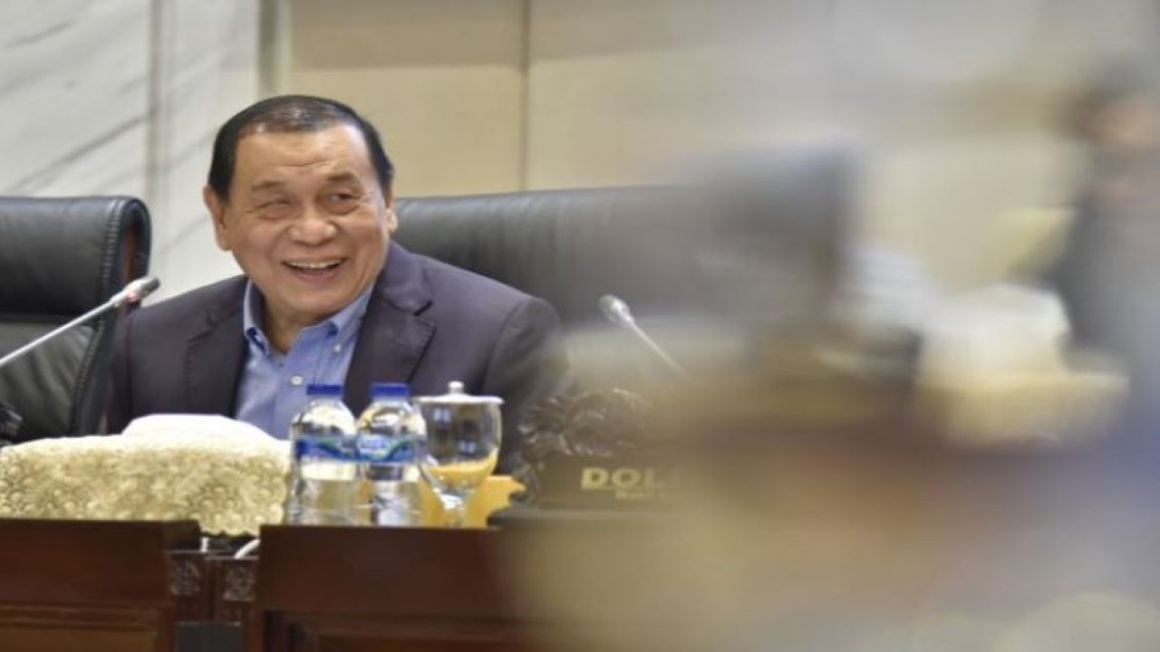 Ketua Komisi XI DPR RI Kahar Muzakir saat rapat kerja dengan Kementerian Keuangan di Gedung DPR, Kamis (16/6/2022). (Munchen/nvl)