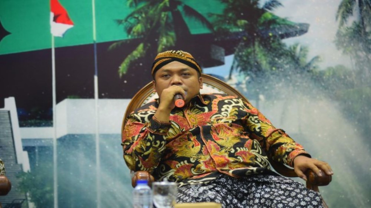 Anggota Komisi IX DPR RI Muchamad Nabil Harun saat menjadi narasumber diskusi ‘Dialektika Demokrasi’ di Media Center DPR RI, Gedung Nusantara III, Senayan, Jakarta pada Selasa (14/6/2022). (Jaka/nvl)