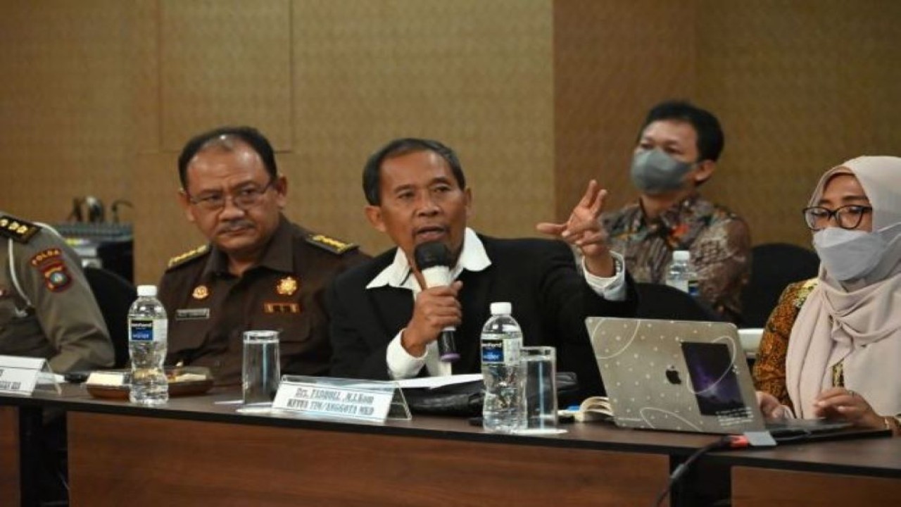 Anggota Mahkamah Kehormatan Dewan (MKD) DPR RI Fadholi saat melakukan pertemuan dengan Kejaksaan Tinggi Kepulauan Riau. (Bianca/rni)