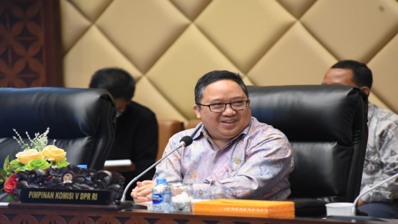 Wakil Ketua Komisi V DPR RI Syaifullah Tamliha . Foto: Dok DPR