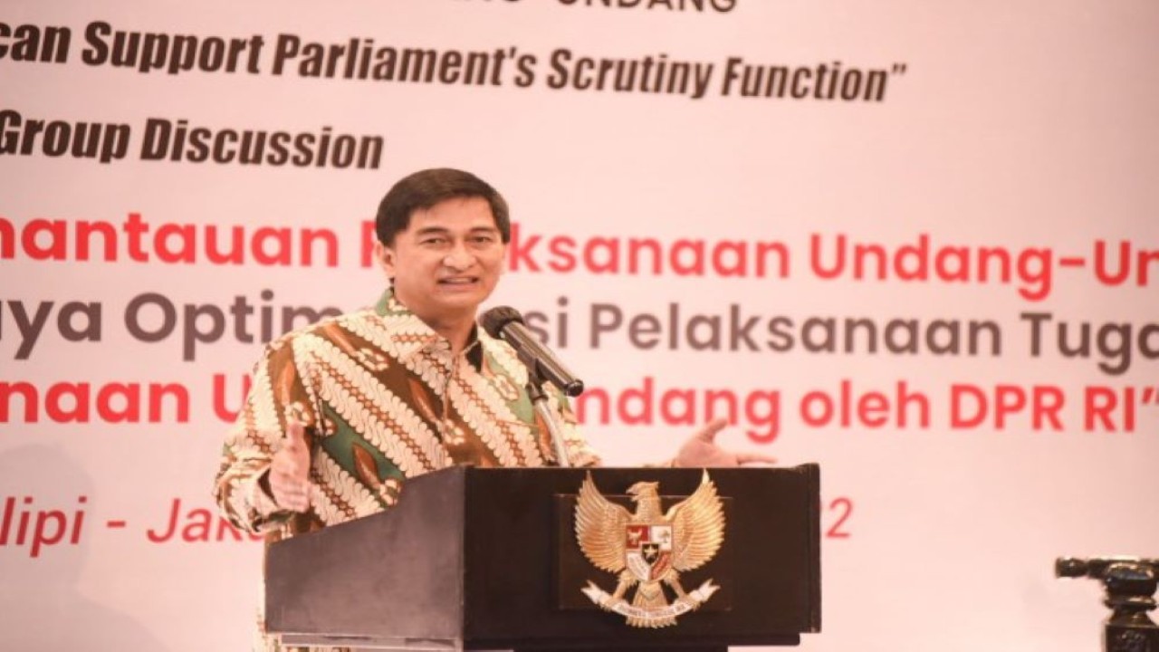 Wakil Ketua BURT DPR RI Achmad Dimyati Natakusumah saat menjadi Keynote Speaker dalam Focus Group Discussion  yang diselenggarakan Puspanlak BK Setjen DPR RI. (Nadya/nvl)