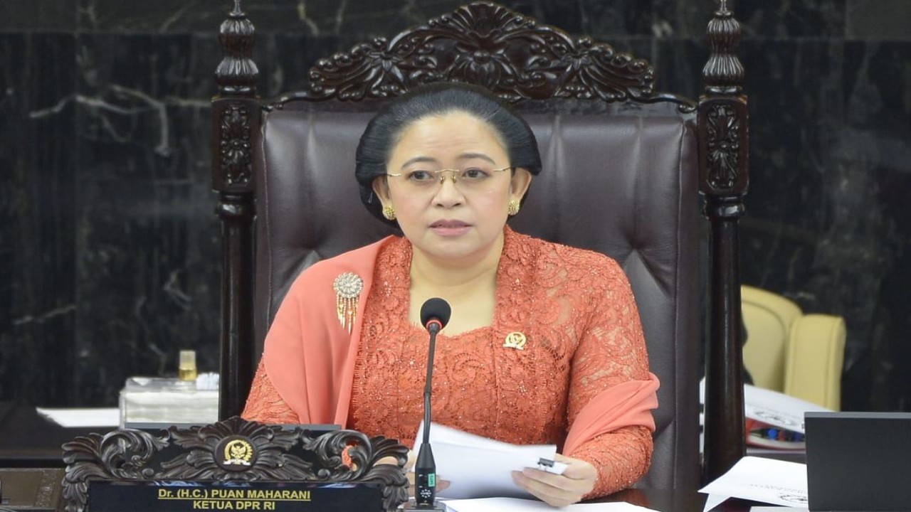 Ketua DPR RI sekaligus Pimpinan Sidang Bersama, Puan Maharani menyinggung soal keberhasilan Indonesia menangani Covid-19 yang mendapat pengakuan dunia berkat gotong royong semua elemen bangsa.