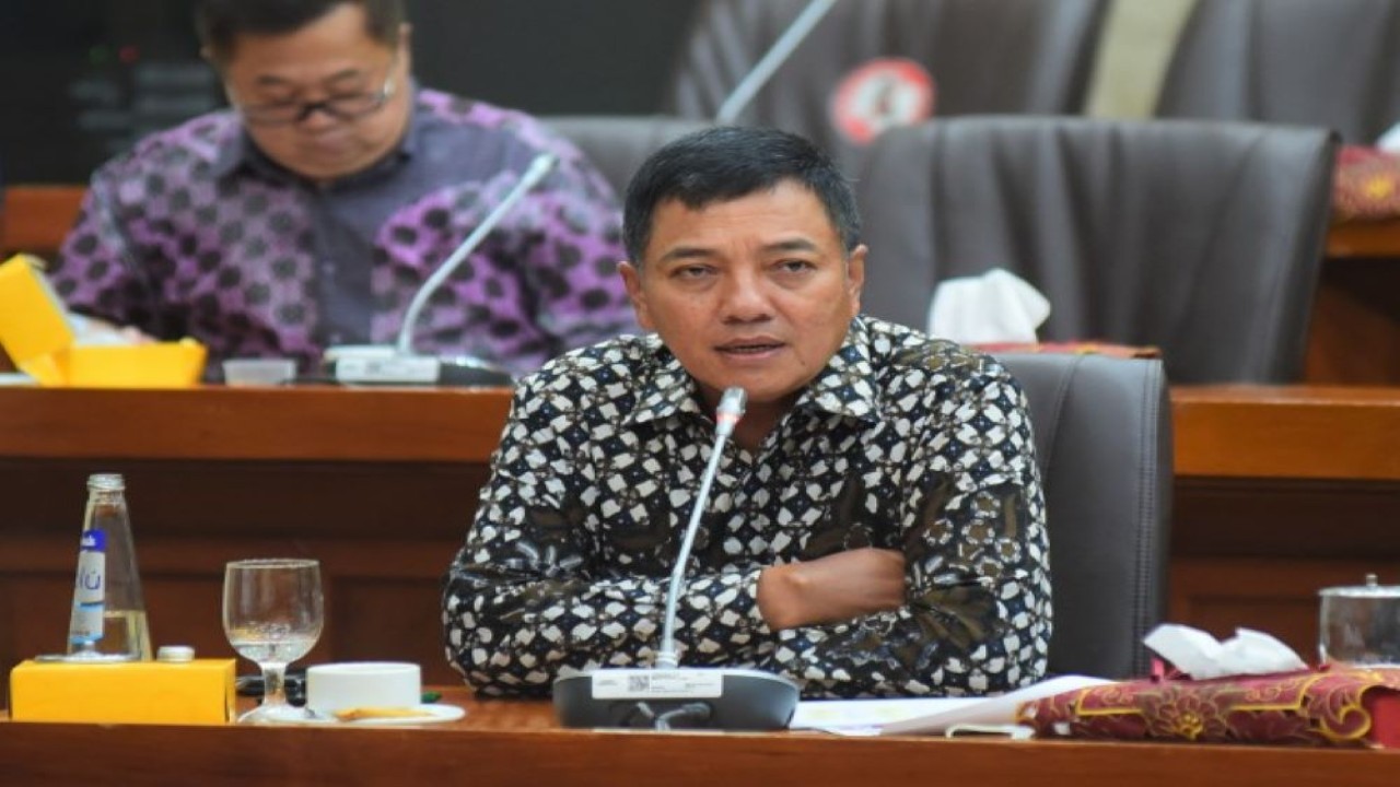 Anggota Komisi VI DPR RI Jon Erizal dalam RDP dengan Kementerian BUMN dan BSI di Gedung Nusantara I, Senayan, Jakarta, Selasa (20/9/2022). (Jaka/Man)