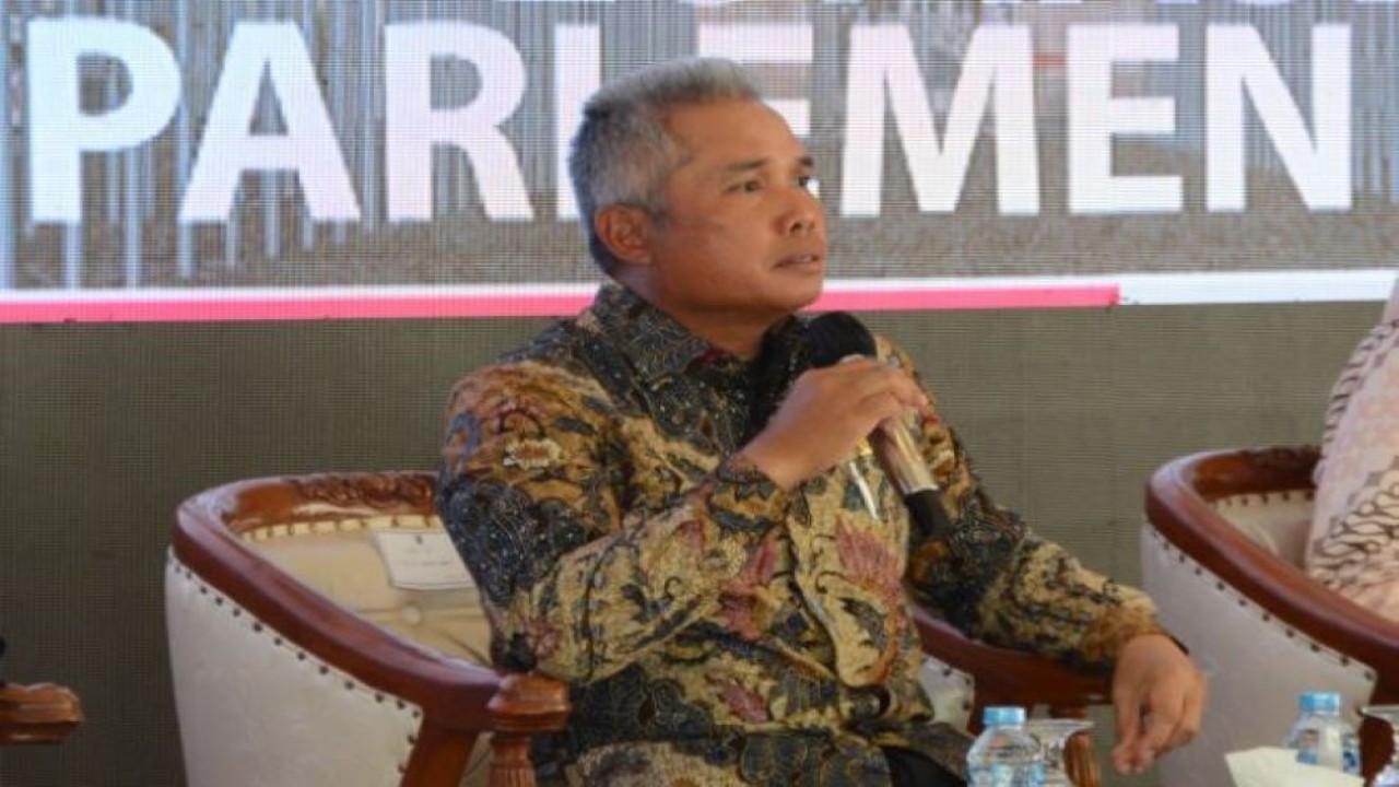 Wakil Ketua BKSAP DPR RI Achmad Hafisz Tohir saat kegiatan BKSAP di Kantor Bupati OKI, Provinsi Sumatera Selatan, Senin (26/9/2022). (Dipa/nvl)