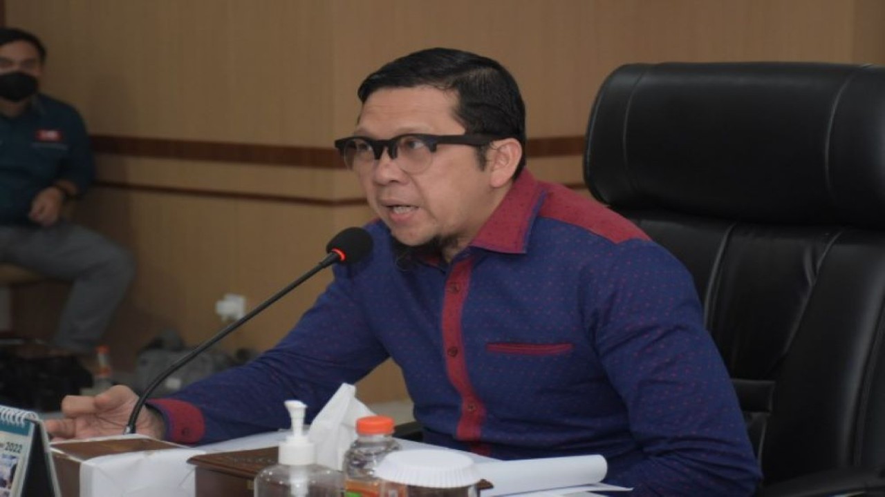 Ketua Komisi II DPR RI DPR Ahmad Doli Kurnia Tandjung saat memimpin Kunjungan Kerja Spesifik Komisi II DPR RI ke Provinsi Sumatera Utara, Selasa (27/9/2022). (Ubaid/Man)