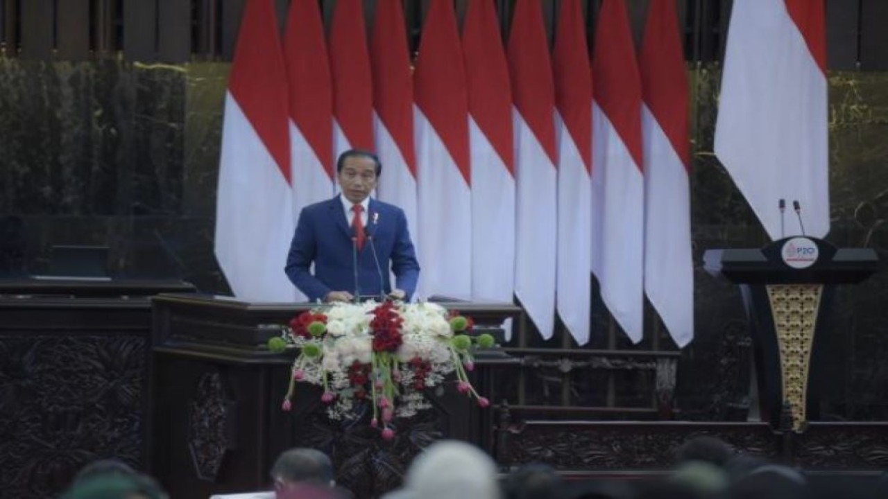 Presiden Republik Indonesia Joko Widodo saat membuka gelaran The G20 Parliamentary Speaker's Summit (P20), di Gedung Nusantara, Senayan, Jakarta, Kamis (6/10/2022). (Jaka/nvl)