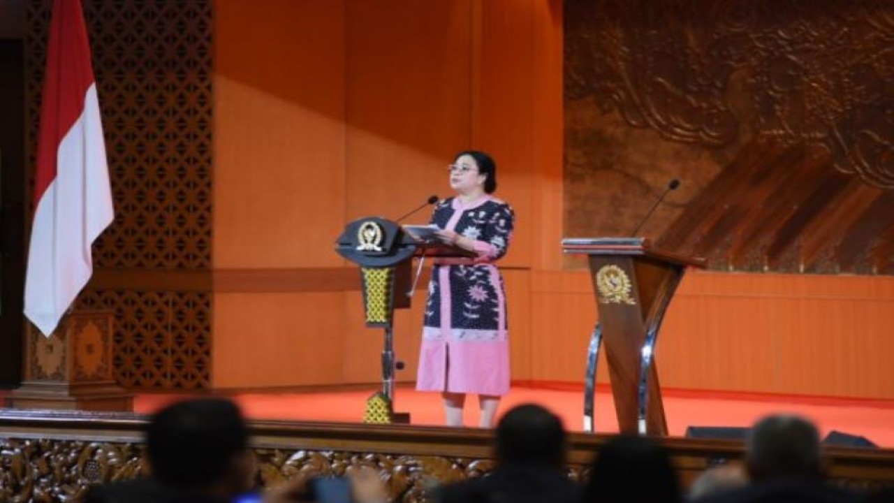 Ketua DPR RI Dr. (H.C) Puan Maharani saat Parliamentary Forum in the Context of the G20 di P20 pada Gedung Nusantara II, Kompleks Parlemen, Senayan, Jakarta, Rabu ini (5/10/2022). (Devi/nvl)