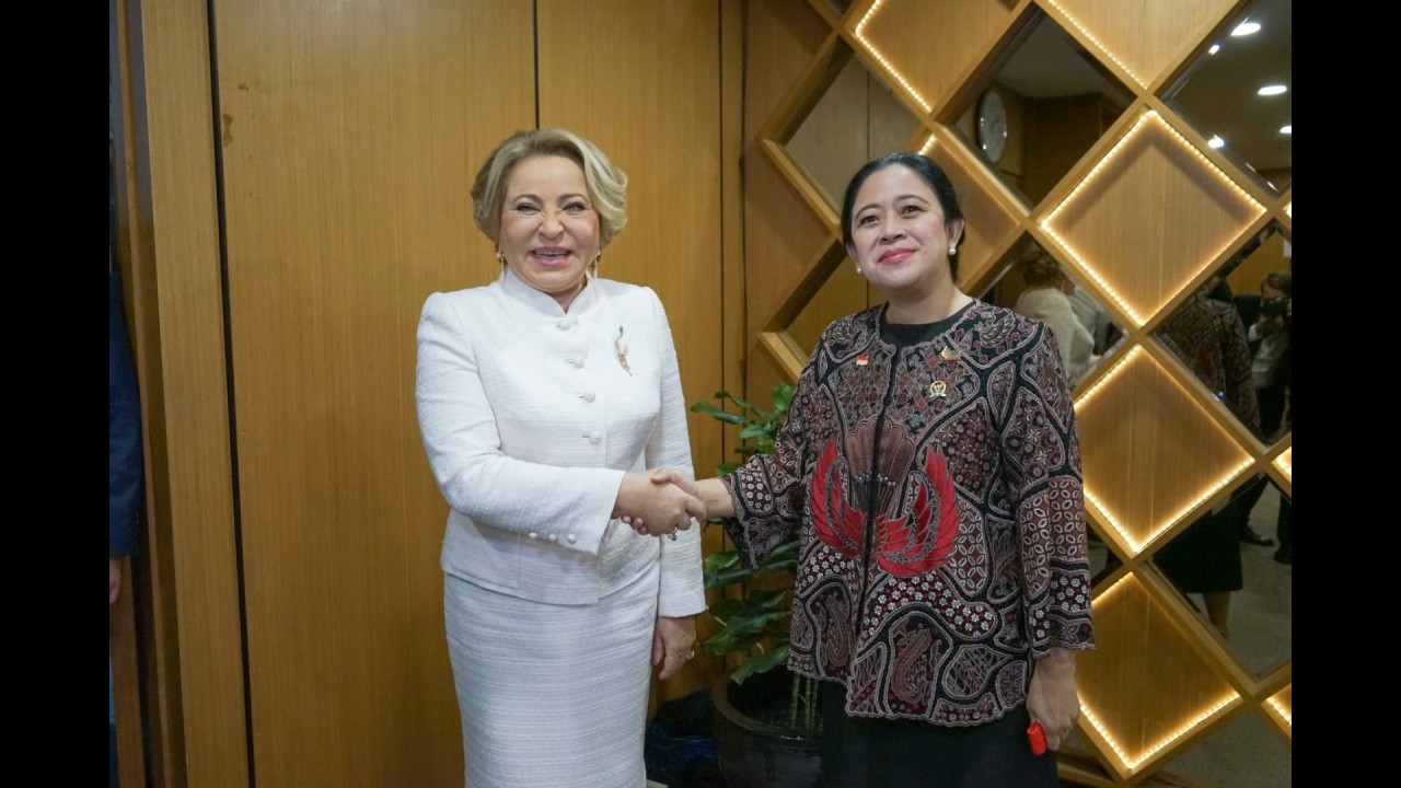 Ketua DPR RI Puan Maharani bersama Ketua Parlemen Rusia, Valentina Matviyenko.