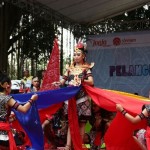 alah satu penampilan kelompok seni budaya pada pawai Pelangi Budaya Bumi Merapi 2018 di komplek Pemkab Sleman.(Foto Humas Sleman) (Antara) (Antara/)-1668667824