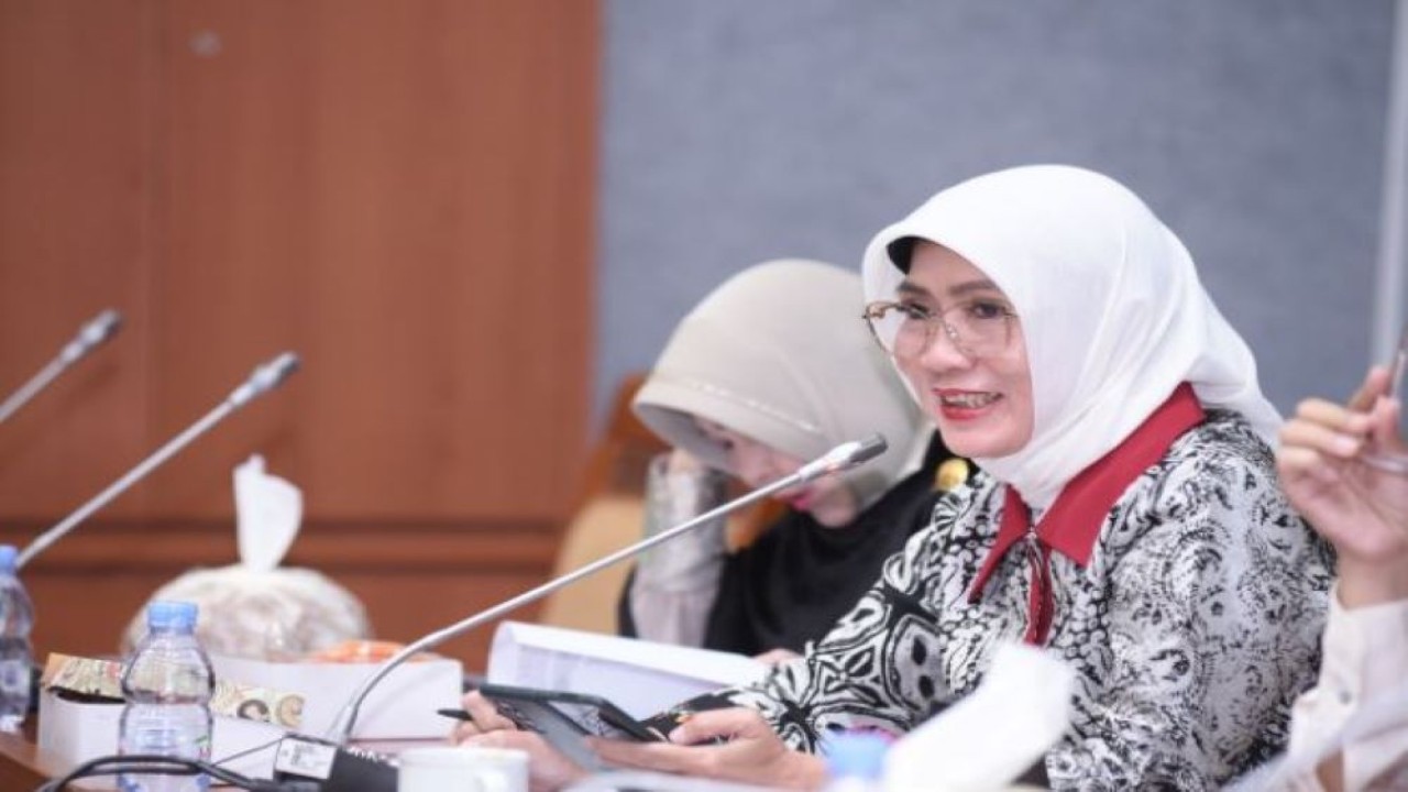 Anggota Komisi X DPR RI Dewi Coryati saat Rapat Dengar Pendapat Panja RUU Kepariwisataan Komisi X DPR RI. (Geraldi/nvl)