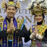 Duta Budaya Kalimantan Timur Abizar Yogyananda dan Annisa Oktadianti-1667878244