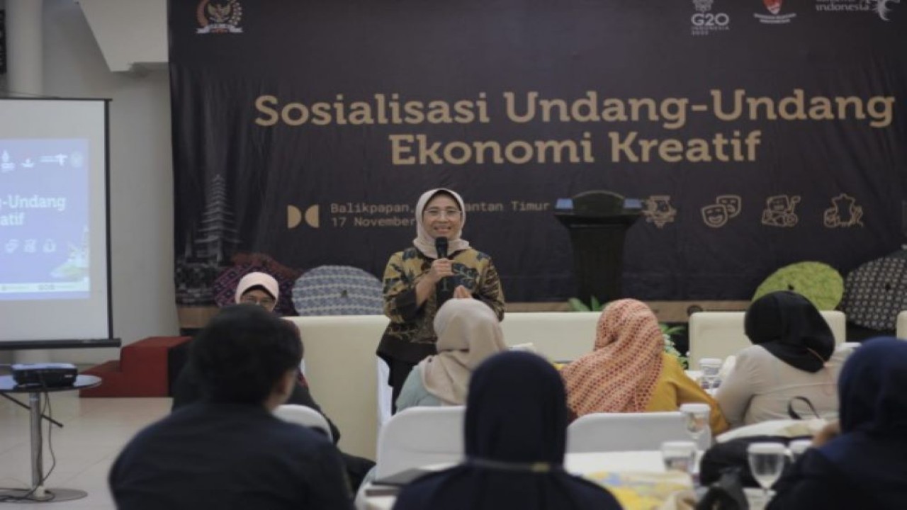 Wakil Ketua Komisi X DPR RI Hetifah Sjaifudian saat Sosialisasi Undang-Undang (UU) Nomor 24 Tahun 2018 tentang Ekonomi Kreatif (Ekraf). (Ist/nr)