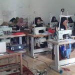 Pelatihan dan Pengembangan Konveksi Listrik serta Ecoprint yang digelar PLN untuk sejumlah perempuan di Kabupaten Soppeng,-1668665260