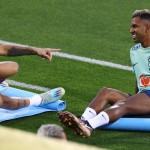 Pemain Brazil Rodrygo saat latihan di Al Arabi SC Stadium, Doha, Qatar, 21  November 2022.  (REUTERS/Bernadett Szabo)-1669518809