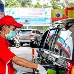 Pengisian bahan bakar minyak di SPBU Pertamina-1667291231