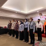 Penjabat Wali Kota Yogyakarta Sumadi saat mengukuhkan Forum Sistem Peradilan Pidana Anak (SPPA) Yogyakarta, Selasa (22/11/2022) (ANTARA/Eka AR)-1669107937