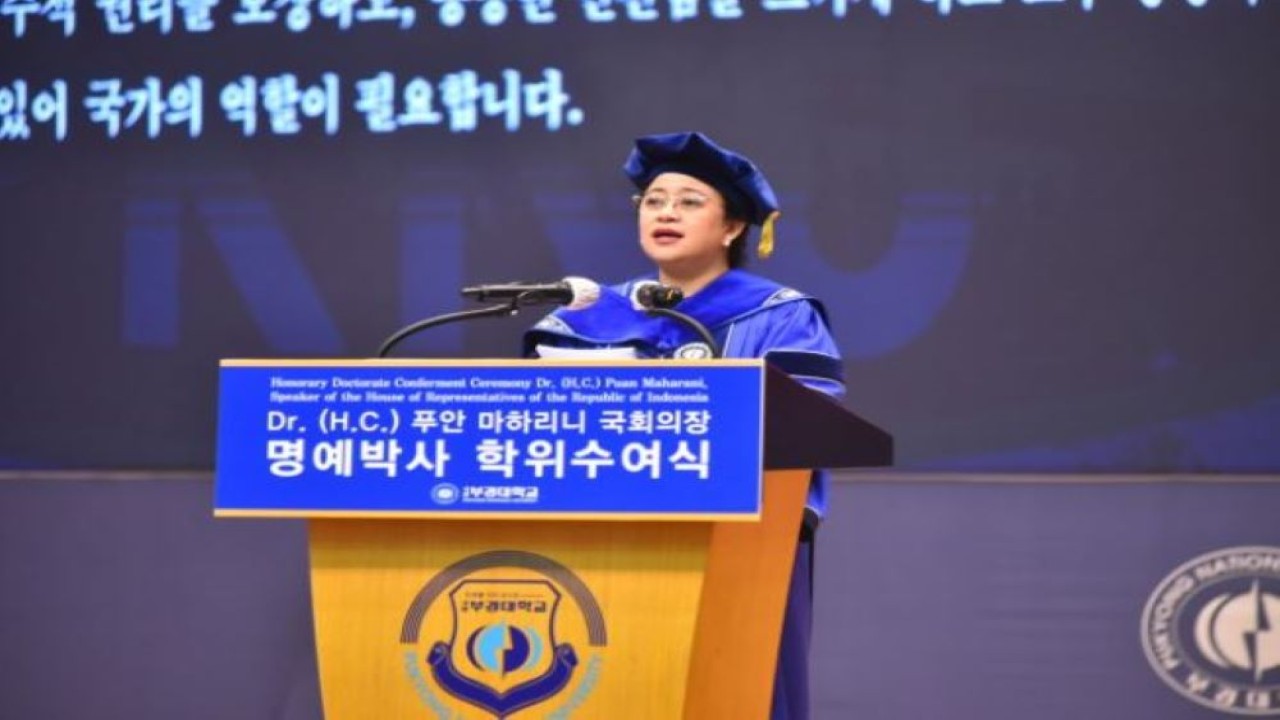 Ketua DPR RI Puan Maharani saat pidato ilmiah pengukuhan gelar Doktor Honoris Causa (H.C.) dari Pukyong National University (PKNU). (Jaka/nvl)