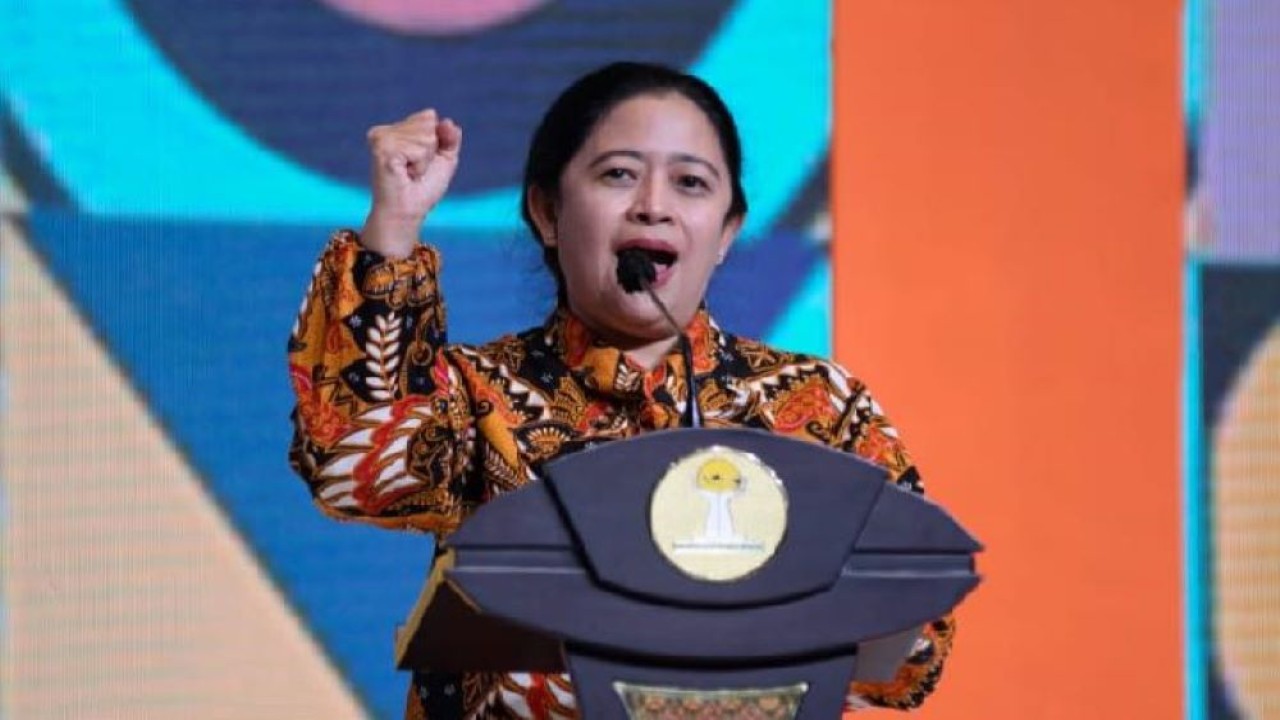 Ketua DPR RI Dr. (H.C) Puan Maharani saat mengisi diskusi pada Pembukaan Munas HIPMI XVII yang digelar di Solo, Jawa Tengah. (Kresno/nr)