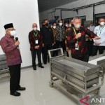 Wapres Ma'ruf Amin tinjau pabrik pengolahan makanan di Pontianak-1669200054