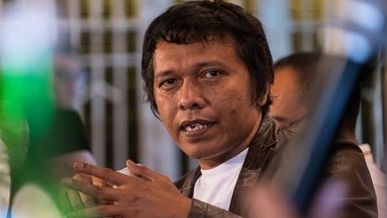 Anggota Komisi VII DPR RI Adian Yunus Yusak Napitupulu