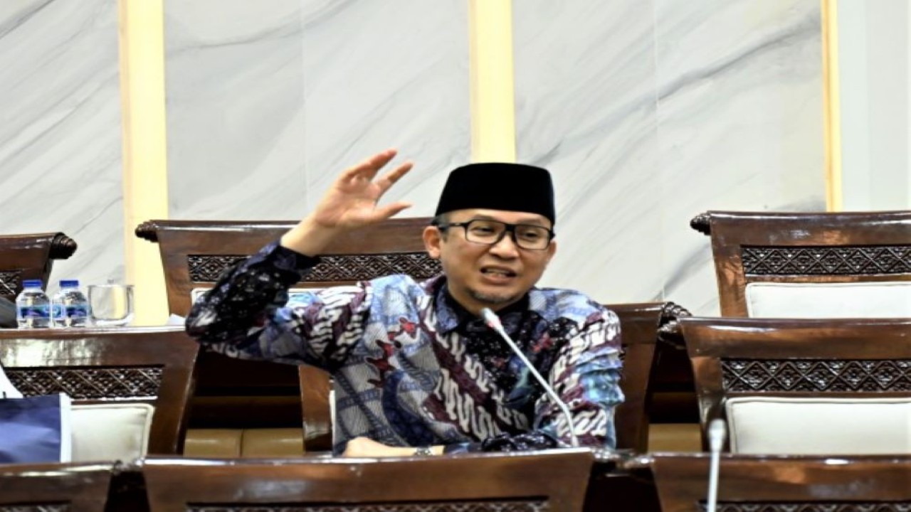 Anggota Komisi XI DPR RI Ecky Awal Mucharam dalam rapat Panitia Kerja (Panja) RUU P2SK Komisi XI DPR RI dengan pemerintah, di Gedung Nusantara I, Senayan, Jakarta, Kamis (1/12/2022). (Tari/Man)