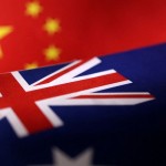 Foto Dokumen: Bendera China dan Australia ( ANTARA/REUTERS/Dado Ruvic/Ilustrasi)-1671611589