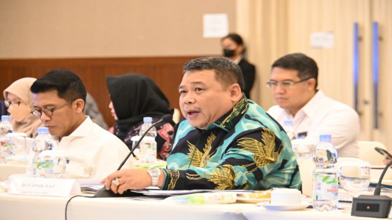 Wakil Ketua Komisi XI DPR RI Fathan usai memimpin Kunjungan Kerja (Kunker) Reses Komisi XI DPR RI ke Kota Ambon, Provinsi Maluku, Senin (19/12/2022). Foto: Saum/Man