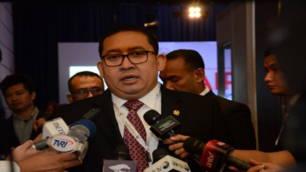 Anggota DPR RI Fadli Zon menolak usulan kenaikan biaya haji. (Arief/rni)