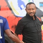Manajer persipura Jayapura Yan Permenas Mandenas (kemeja hitam) (ANTARA/HO-Media officer Persipura Jayapura)-1673578745