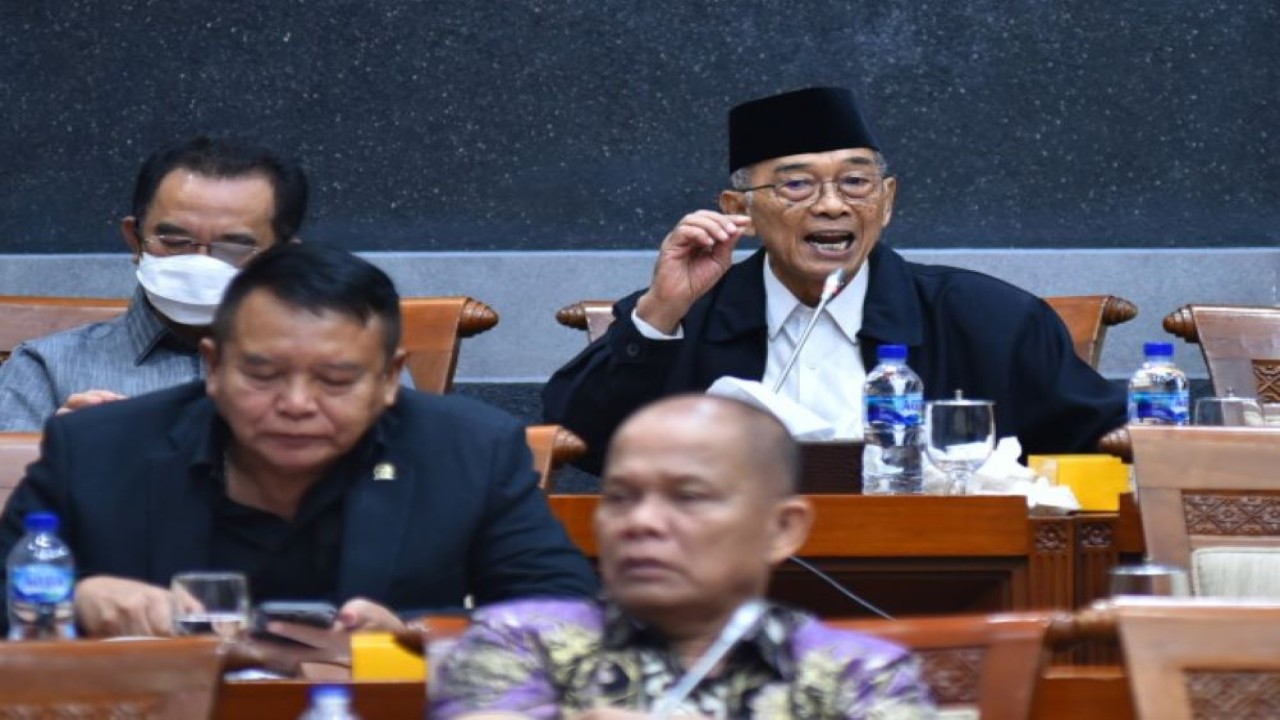 Anggota Komisi I DPR RI Mohammad Idham Samawi dalam Rapat Kerja Komisi I dengan Kemenlu di Ruang Rapat Komisi I, DPR RI, Senayan Jakarta, Senin (30/1/2023). (Eno/Man)