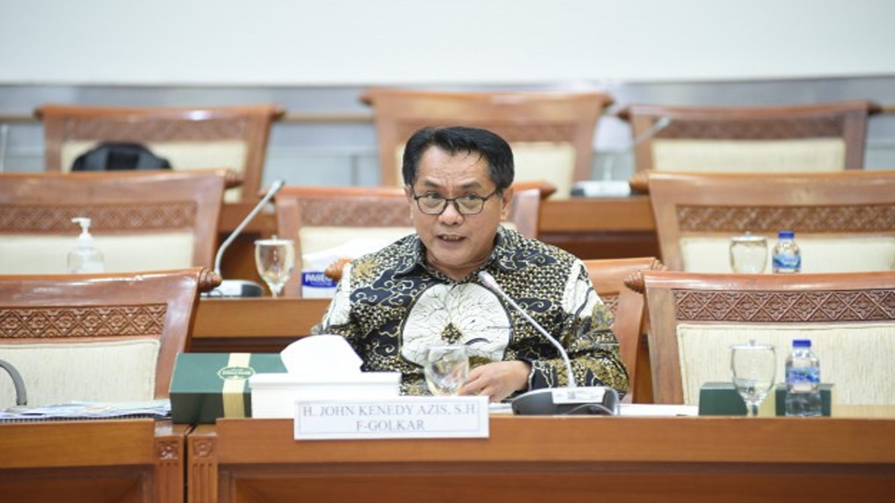 Anggota Komisi VIII DPR RI John Kenedy Azis saat mengikuti RDP Panja BPIH, di Ruang Rapat Komisi VIII DPR RI, Gedung Nusantara II, DPR RI, Senayan, Jakarta, Kamis (9/2/2023). Foto: Geraldi/nr