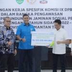 Wakil Ketua Komisi IX DPR RI Melkiades Laka Lena-1675345337