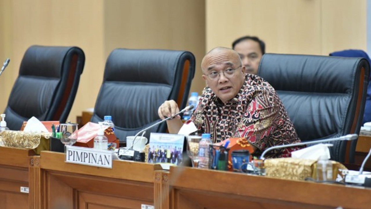 Wakil Ketua Komisi VII DPR RI Dony Maryadi Oekon dalam Rapat Dengar Pendapat dengan Dirut PT PGN di Gedung DPR, Jakarta, Rabu (1/2/2023). Foto: Oji/Man