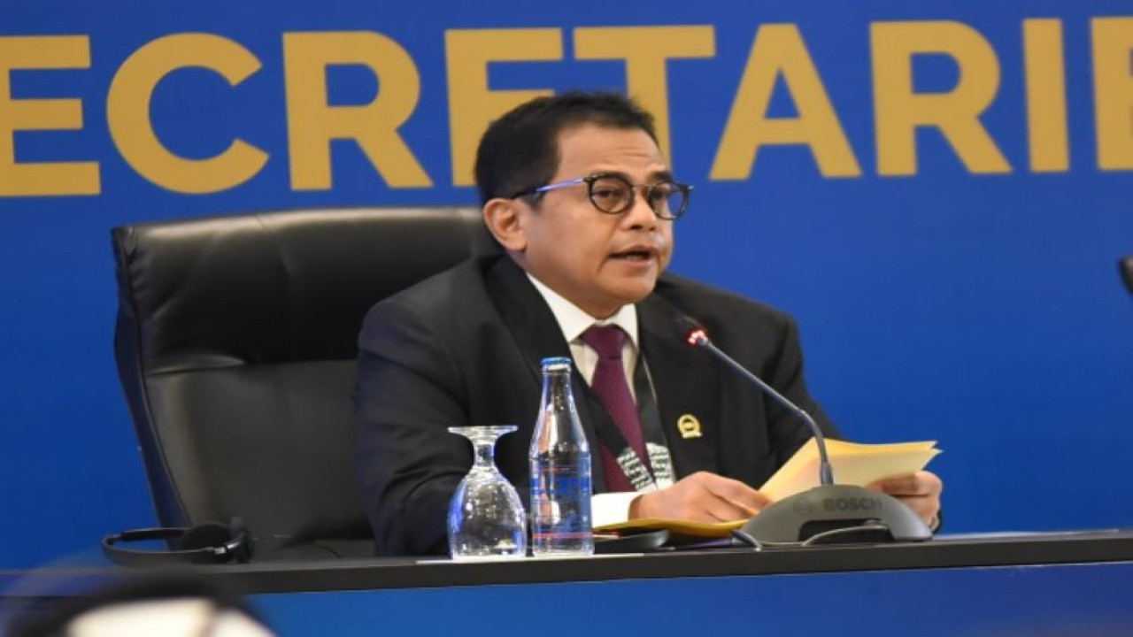 Sekretaris Jenderal Dewan Perwakilan Rakyat Republik Indonesia (Sekjen DPR RI) Indra Iskandar. (Runi/nr)