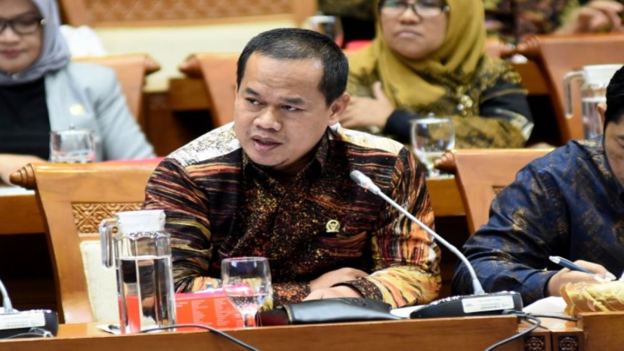 Anggota Komisi VII DPR RI Rofik Hananto. (Jaka/nr)