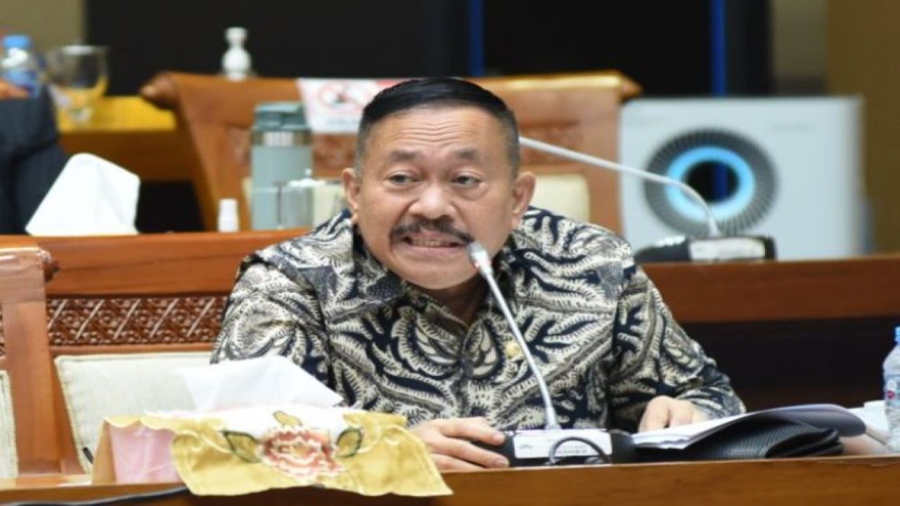 Anggota Komisi VII DPR RI Sartono. (Oji/nr)